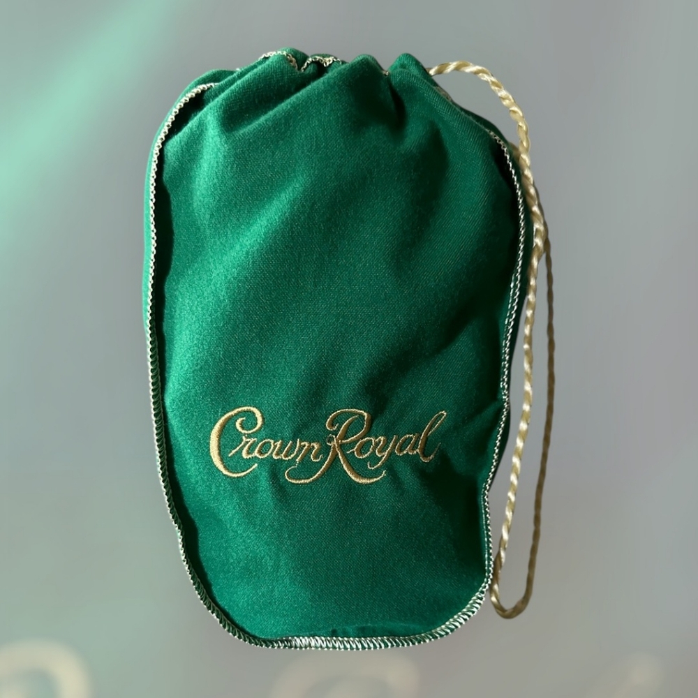 Crown Royal | Green Drawstring Dust Bag EUC Free with Purchase